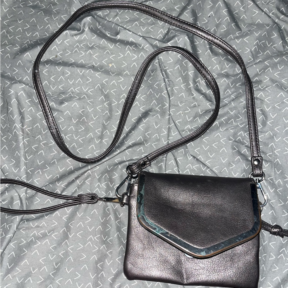 Grey crossbody bag